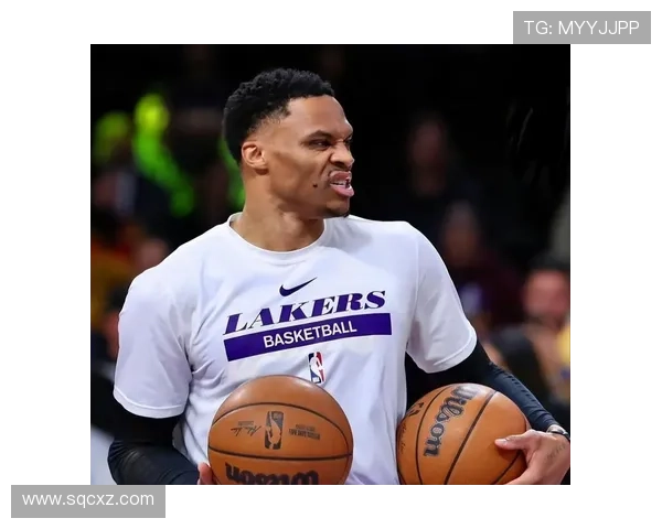 亚历山大砍下30分威少贡献24分9助 雷霆轻松战胜国王晋级NBA杯